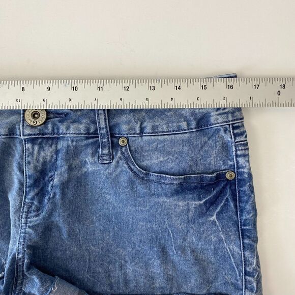 Women's‎ G by Guess Distressed Cuffed Blue Jeans Shorts Size 30 - Picture 8 of 10